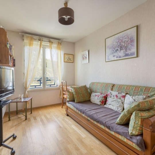  Annonces ST CYR : Apartment | MEYZIEU (69330) | 74 m2 | 259 000 € 
