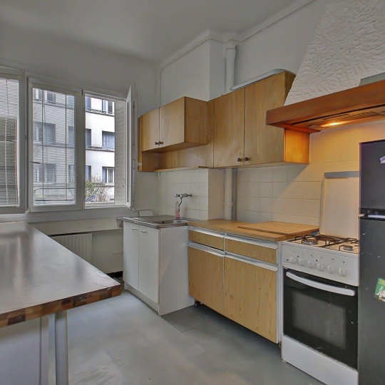  Annonces ST CYR : Appartement | LYON (69007) | 73 m2 | 240 000 € 