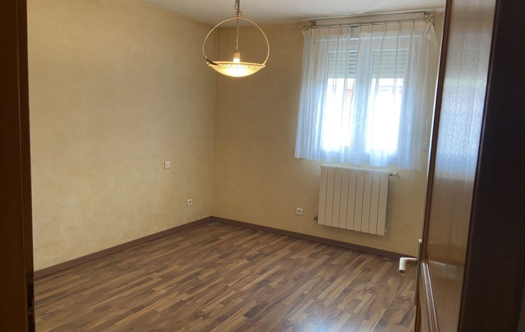 Annonces ST CYR : Appartement | BOURG-SAINT-ANDEOL (07700) | 78 m2 | 630 € 