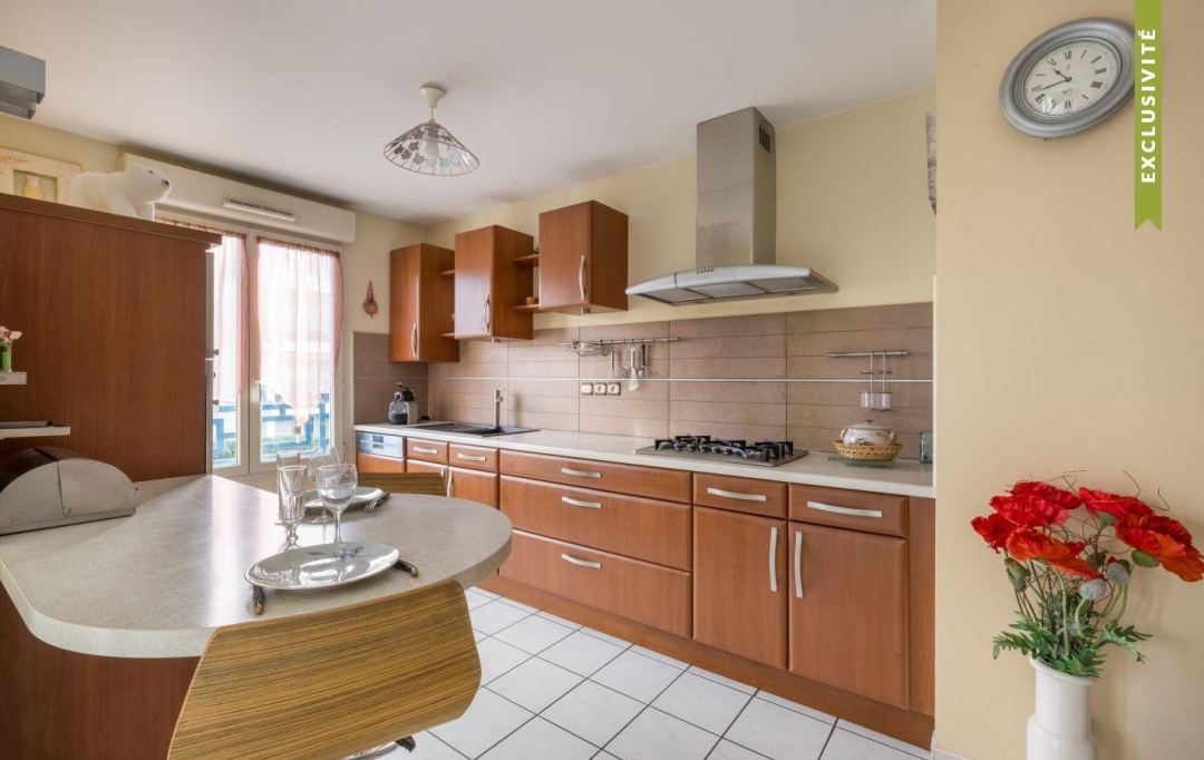 Annonces ST CYR : Apartment | MEYZIEU (69330) | 74 m2 | 259 000 € 