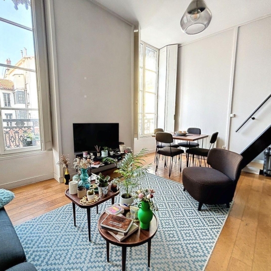  Annonces ST CYR : Apartment | LYON (69002) | 33 m2 | 245 000 € 