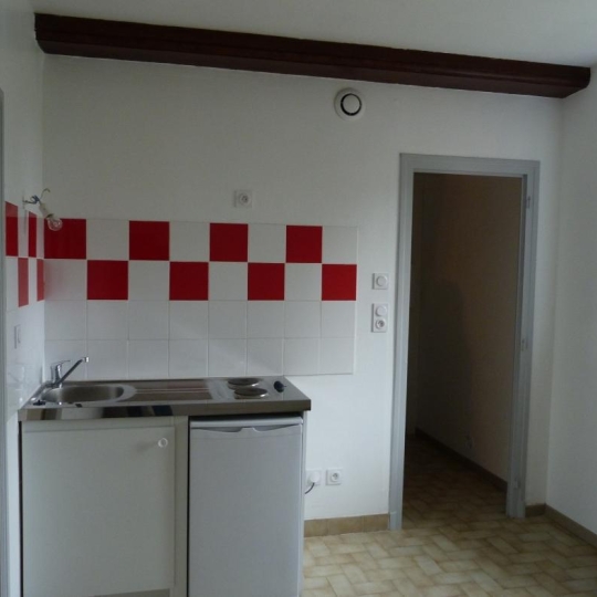  Annonces ST CYR : Appartement | GREZIEU-LA-VARENNE (69290) | 29 m2 | 480 € 