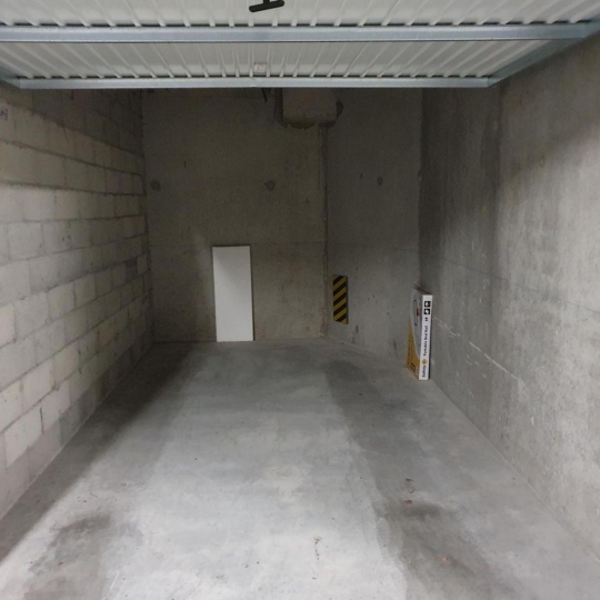  Annonces ST CYR : Garage / Parking | TASSIN-LA-DEMI-LUNE (69160) | 13 m2 | 20 000 € 