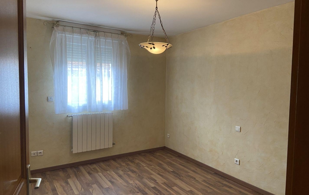 Annonces ST CYR : Apartment | BOURG-SAINT-ANDEOL (07700) | 78 m2 | 630 € 