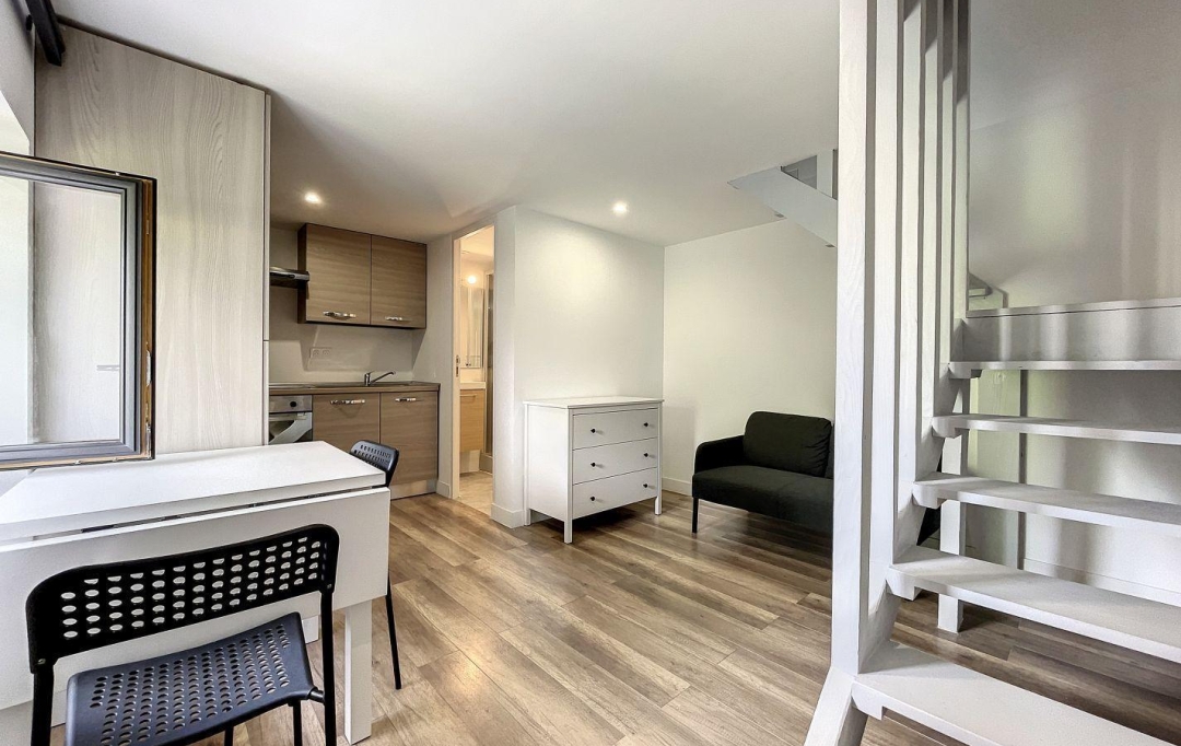 Annonces ST CYR : Apartment | LA MULATIERE (69350) | 28 m2 | 760 € 