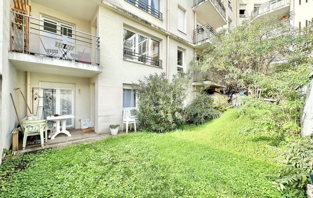 Annonces ST CYR : Appartement | VILLEURBANNE (69100) | 54 m2 | 850 € 