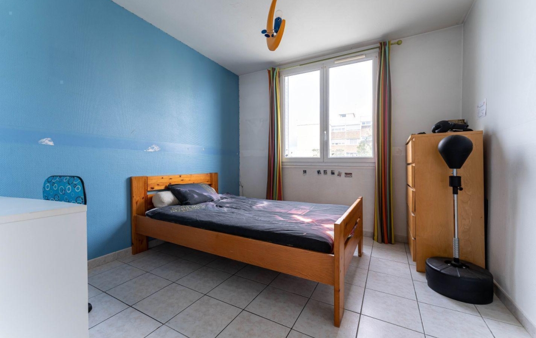 Annonces ST CYR : Appartement | CALUIRE-ET-CUIRE (69300) | 67 m2 | 219 000 € 