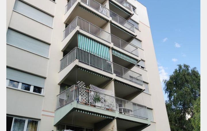  Annonces ST CYR Apartment | SAINTE-FOY-LES-LYON (69110) | 61 m2 | 189 000 € 